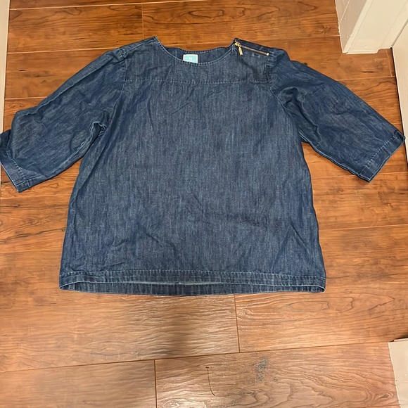 Large 3/4 Sleeve Denim Blouse - Picture 1 of 2